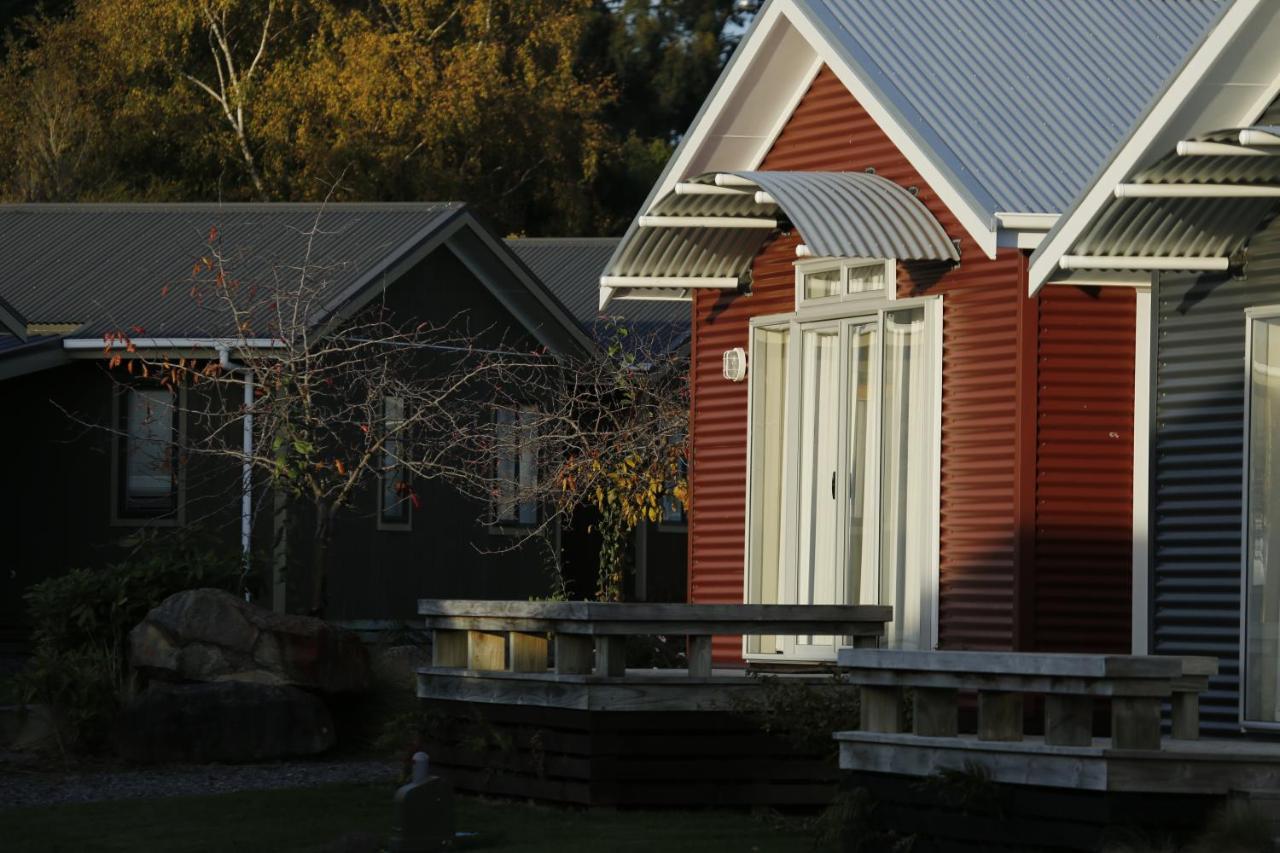 Rocky Mountain Chalets Ohakune Extérieur photo